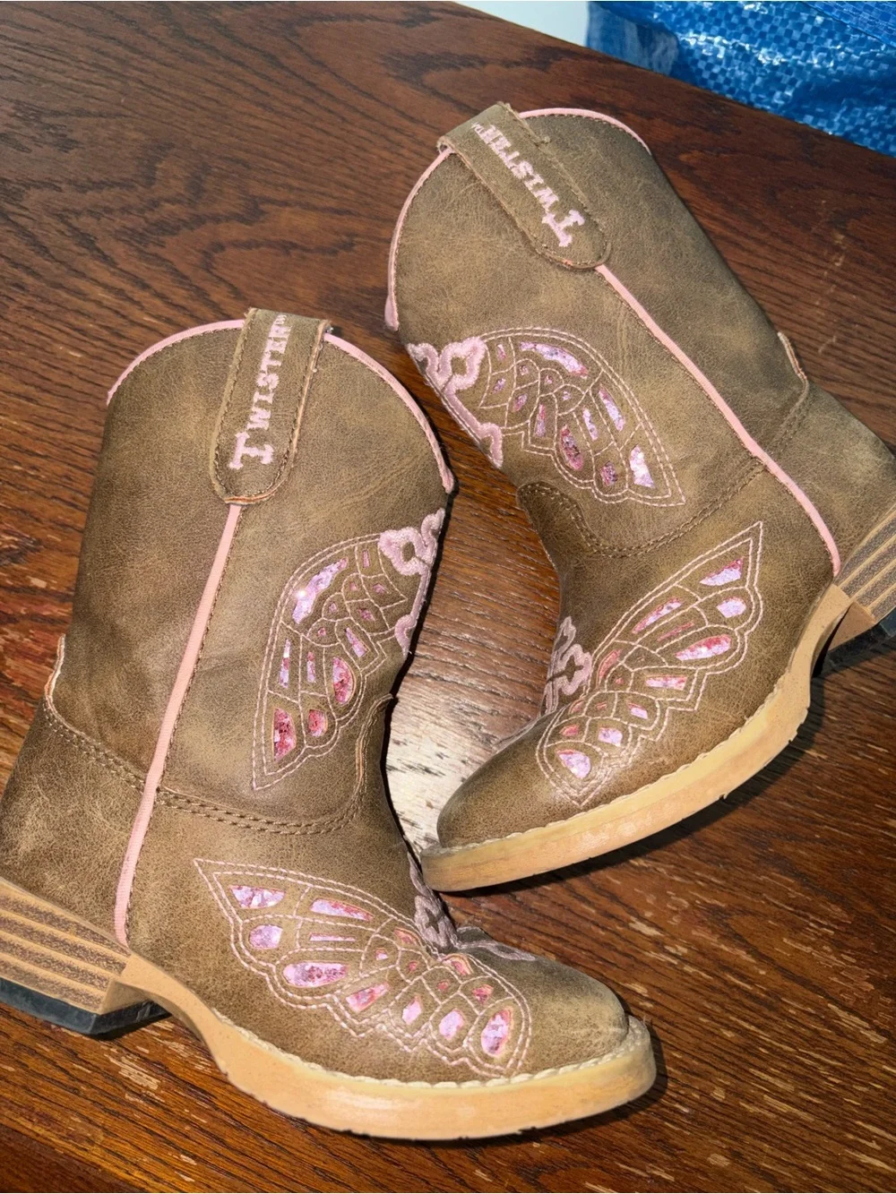 Brown toddler Western Boots with Pink Embroidered Crosses